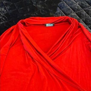 Women’s tops brown and red